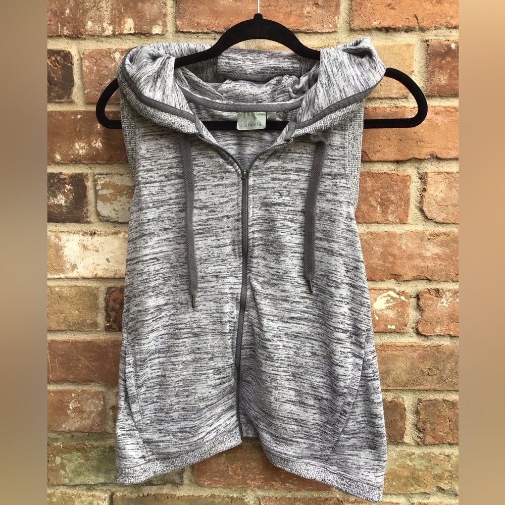 Athleta sleeveless hoodie size XS